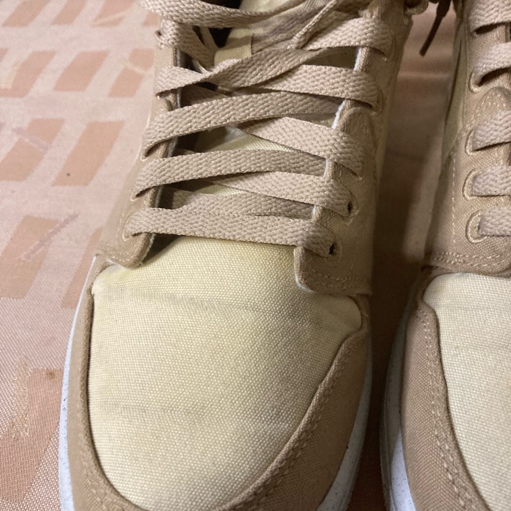 Women’s Nike Air Jordan 1 Mid SE Beige/Cream/Peach Canvas Shoe - Picture 10 of 10
